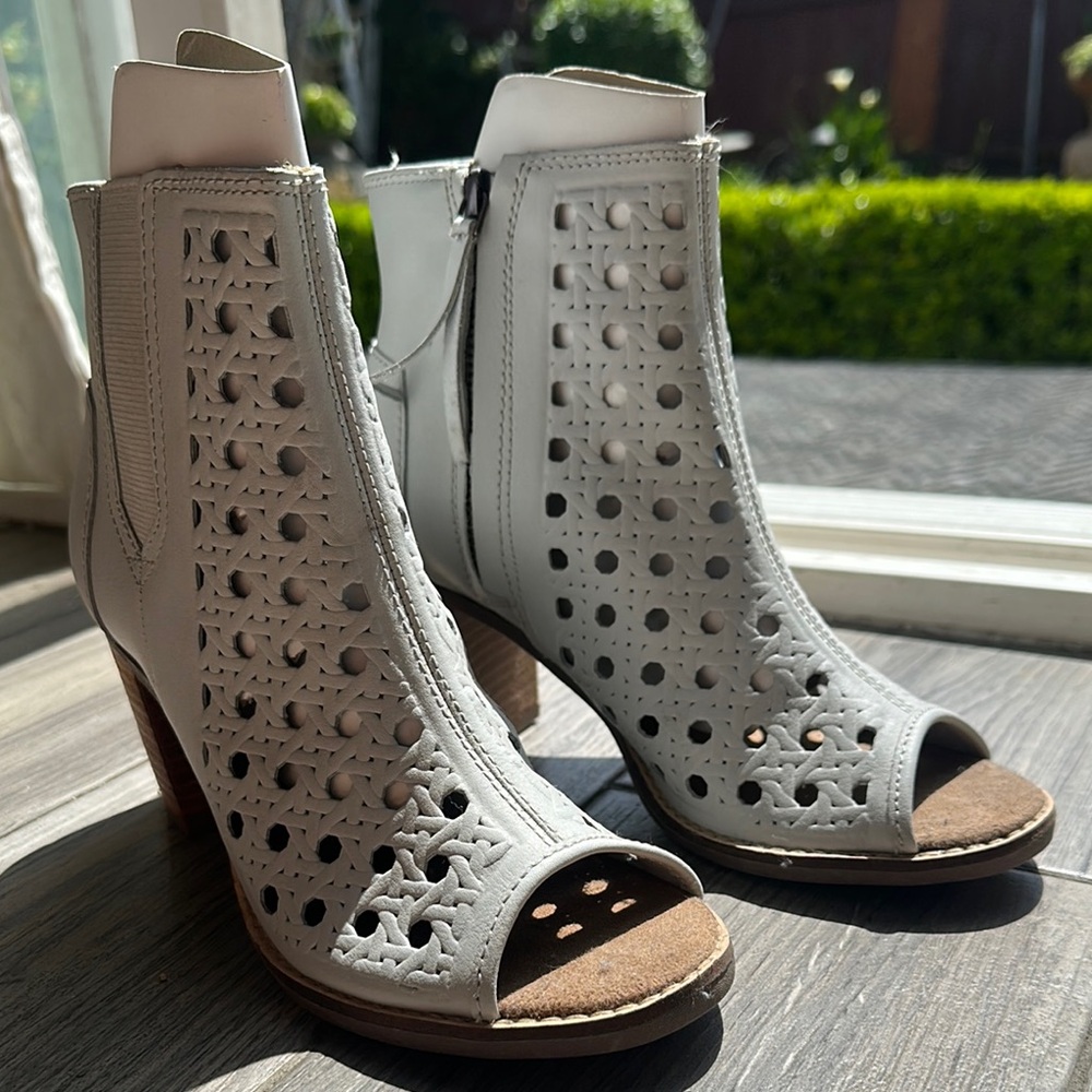 Women's White Peep-Toe Ankle Boots